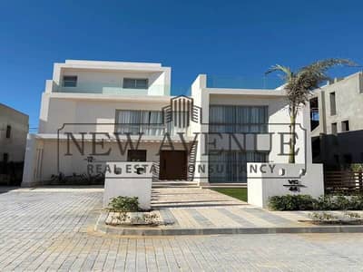 Premium Lagoon View Villa, 5% Down Payment, 8 Years Plan Premium Lagoon View Villa, 5% Down Payment, 8 Years Plan