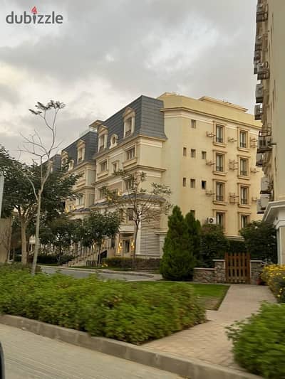 Fully Finished 300m IVilla Roof for Sale in Mountain View Hyde Park New Cairo