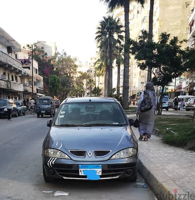رينو ميجان 2003