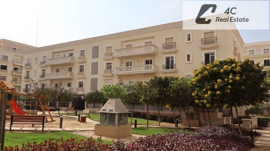 For quick sale: 4-bedroom resale apartment in Hyde Park, Fifth Settlement, with a prime layout and garden views, at the lowest price
