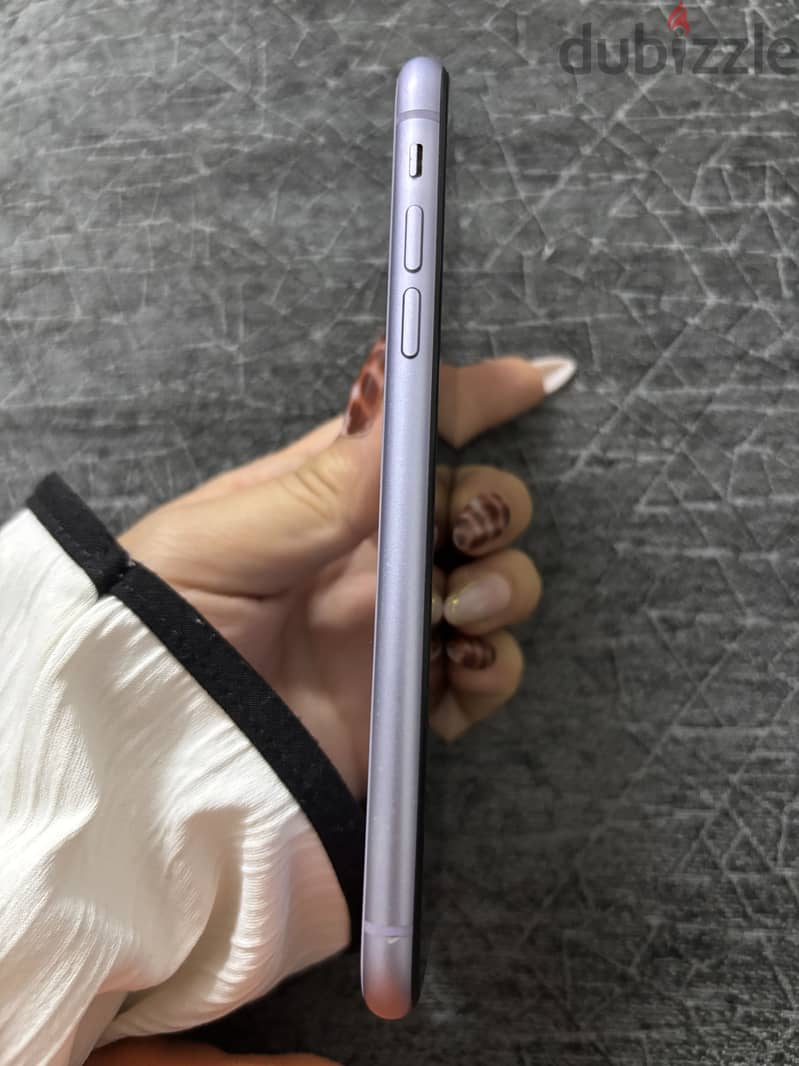 Apple - iPhone 11 1