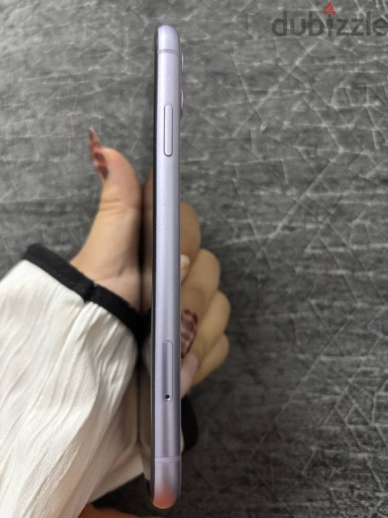 Apple - iPhone 11 2