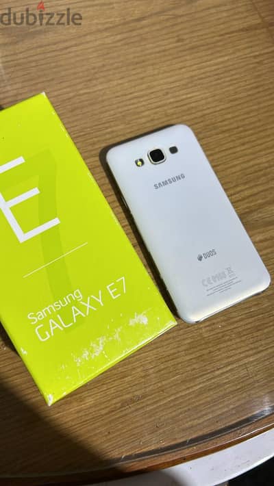 Samsung Galaxy E7