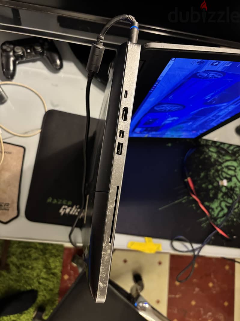 DELL PRECISION 7710 3