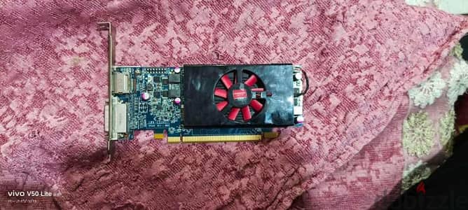 HD7570