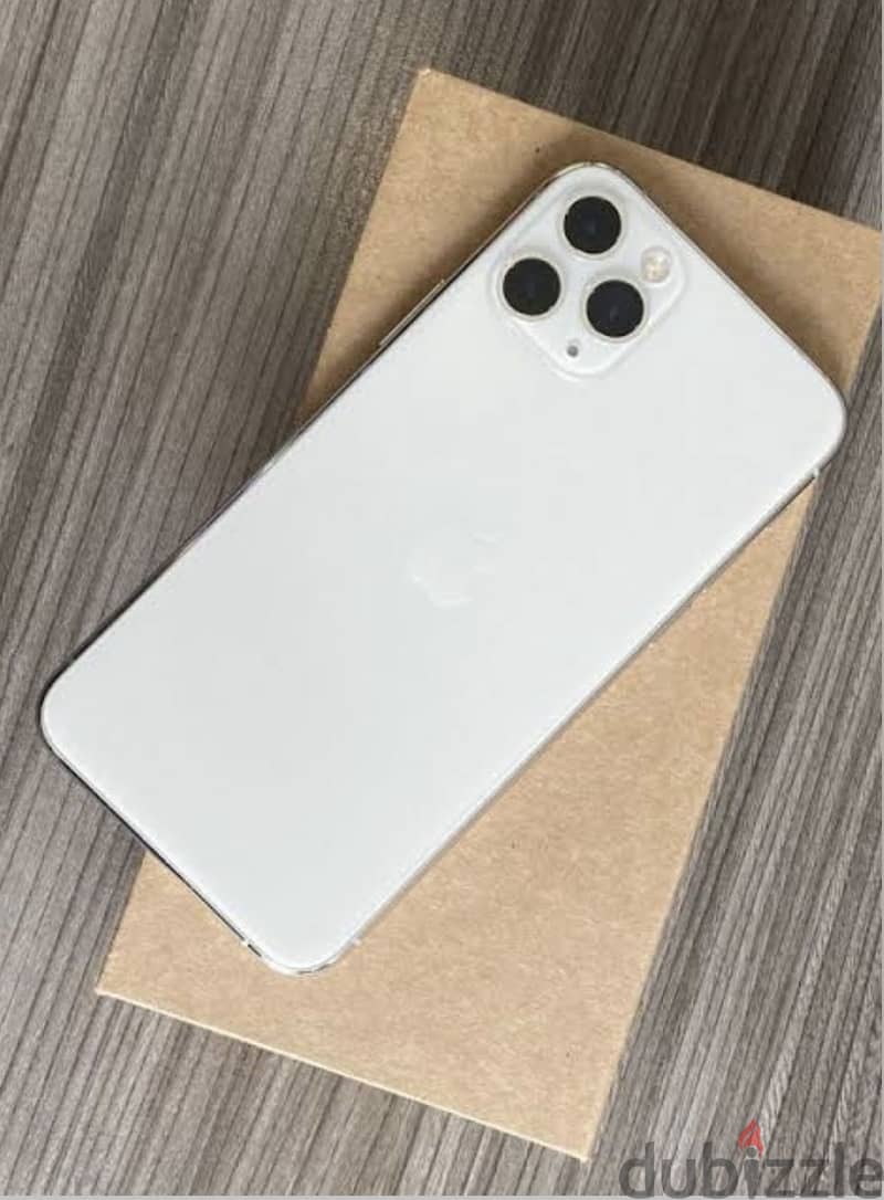 Apple - iPhone 11 Pro Max 3