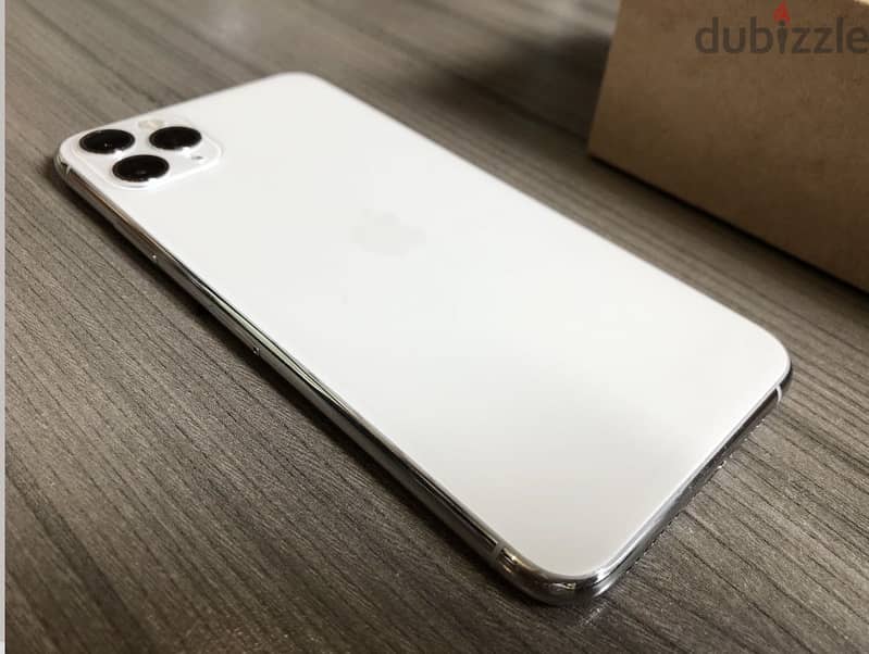 Apple - iPhone 11 Pro Max 4