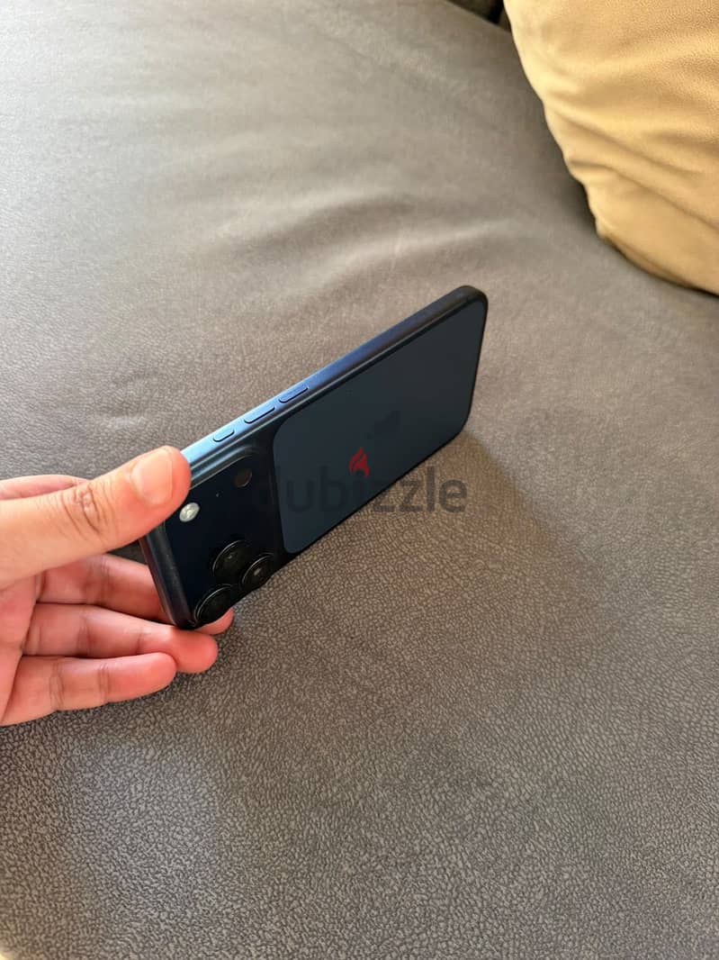Apple - iPhone 17 Pro Max 3