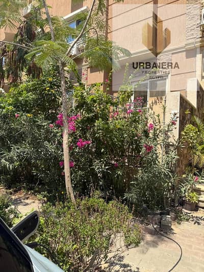 للبيع شقة  مميزة نصف تشطيب   في القرنفل فيلات 6 – التجمع الأول، القاهرة الجديدة