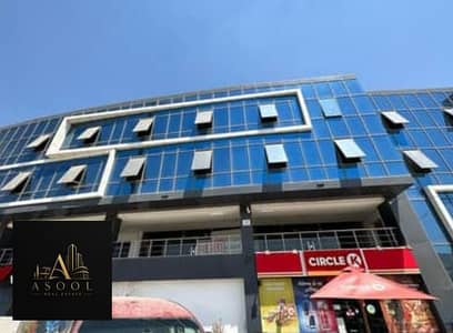  مكتب 90م للإيجار في Zayed Dunes Mall – الشيخ زايد | متشطب بالكامل بالتكييفات وجاهز لنشاطك