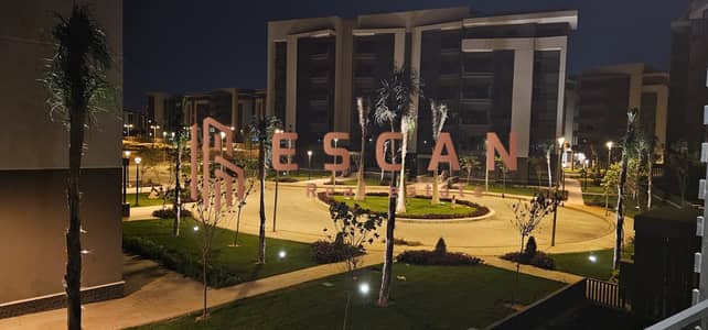 متاح للايجار مفروش في بريفادو استديو طابق تالت اقل مدة 6 شهور