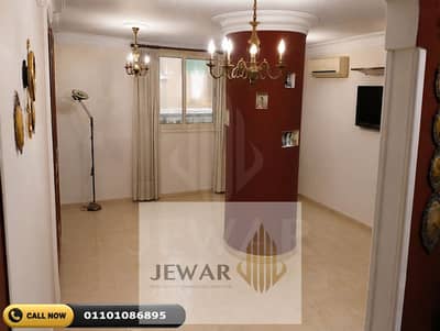 Apartment for sale, 180 sqm – San Stefano – with street views