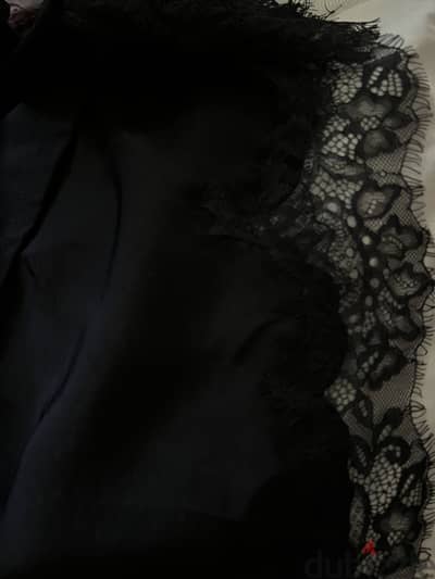 Zara Black Oversized Top with Asymmetrical Lace Hem