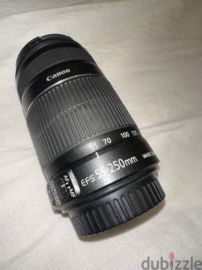 للبيع عدسة Canon EF-S 55-250mm بحالة ممتازة جداً.