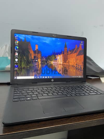 لاب توب HP رامات ٤ ومساحه ١ تيرا بطاريه كبيره