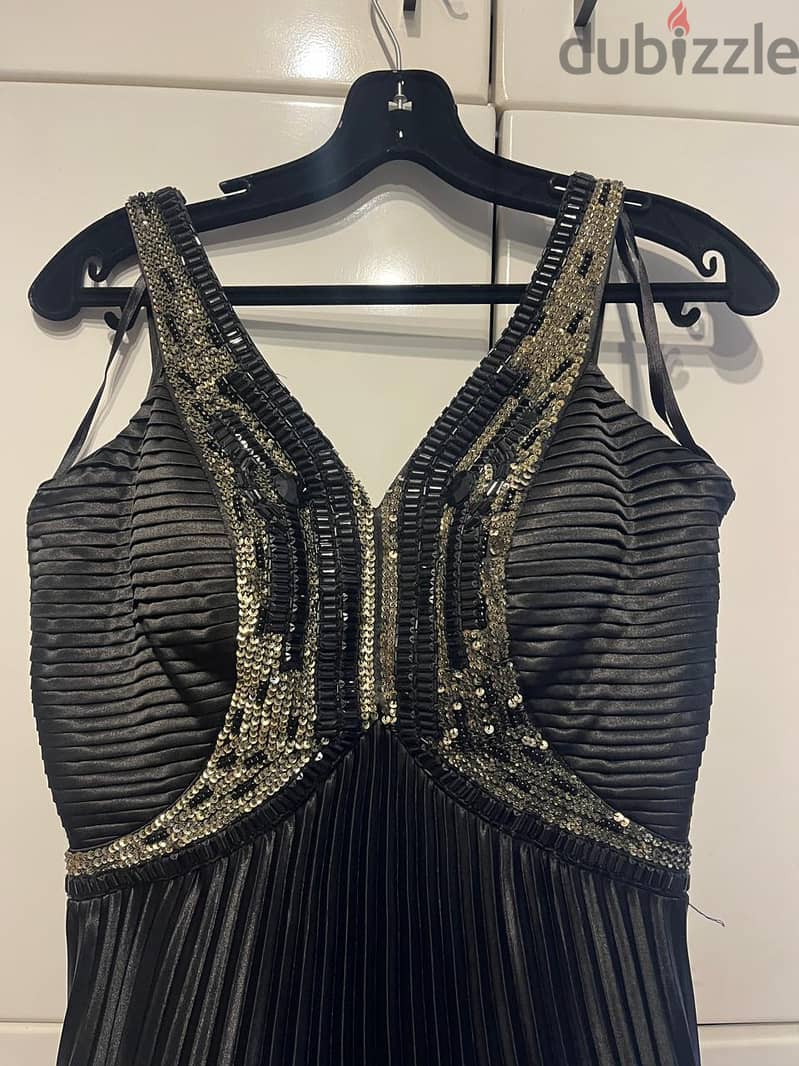 Black dress 1