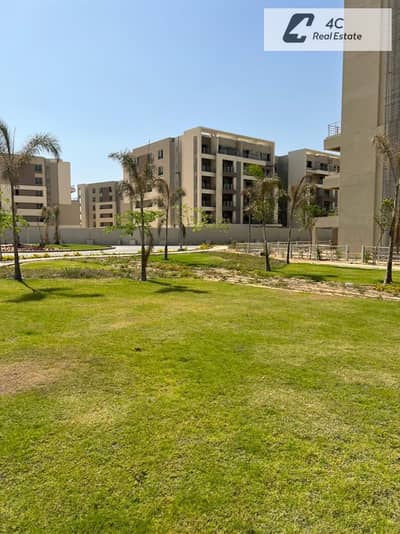 At the lowest price apartment 148 m for sale ready to move bahry view landscape for Negotiable in Palm Hills Capital gardens in Sarai Mostakbal City