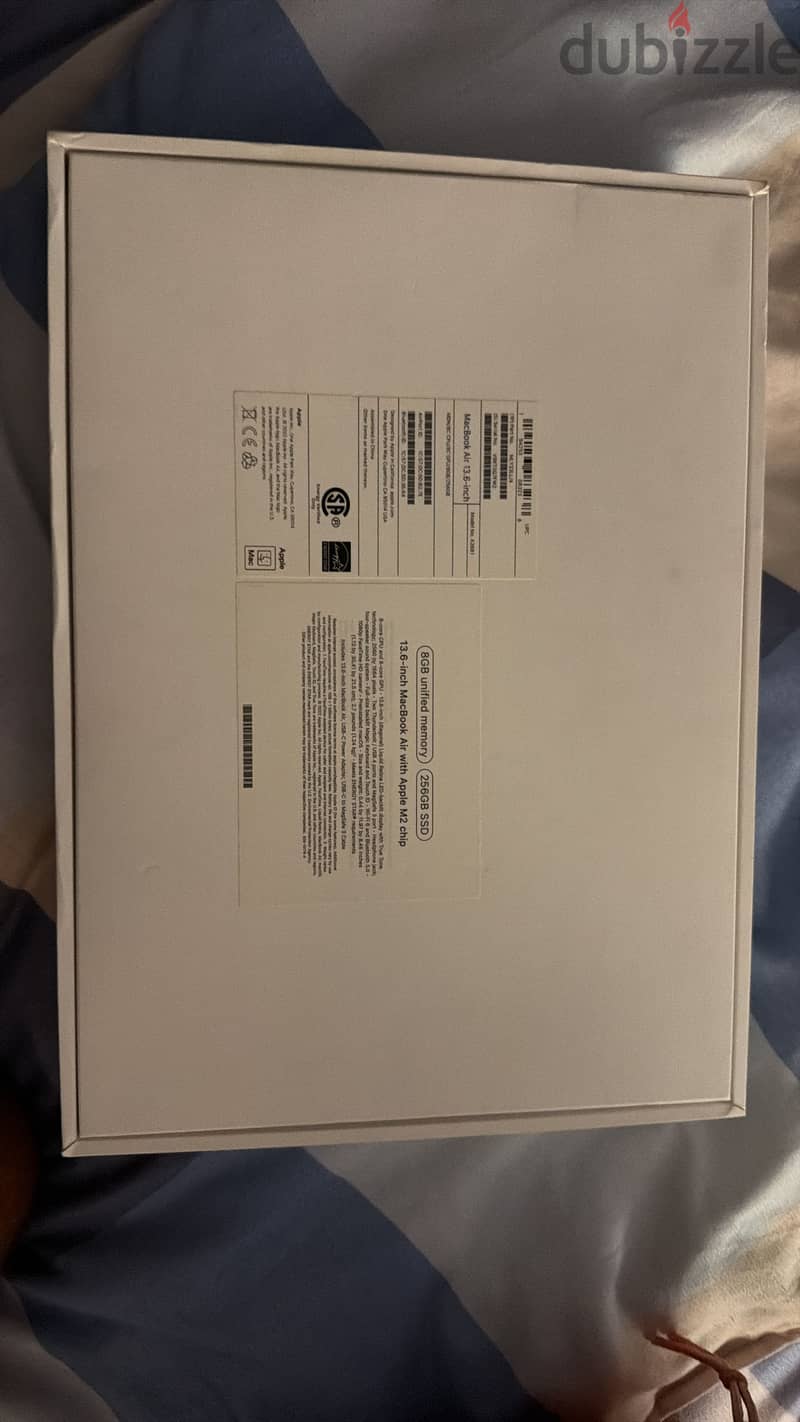 MacBook Air m2 256/8 2