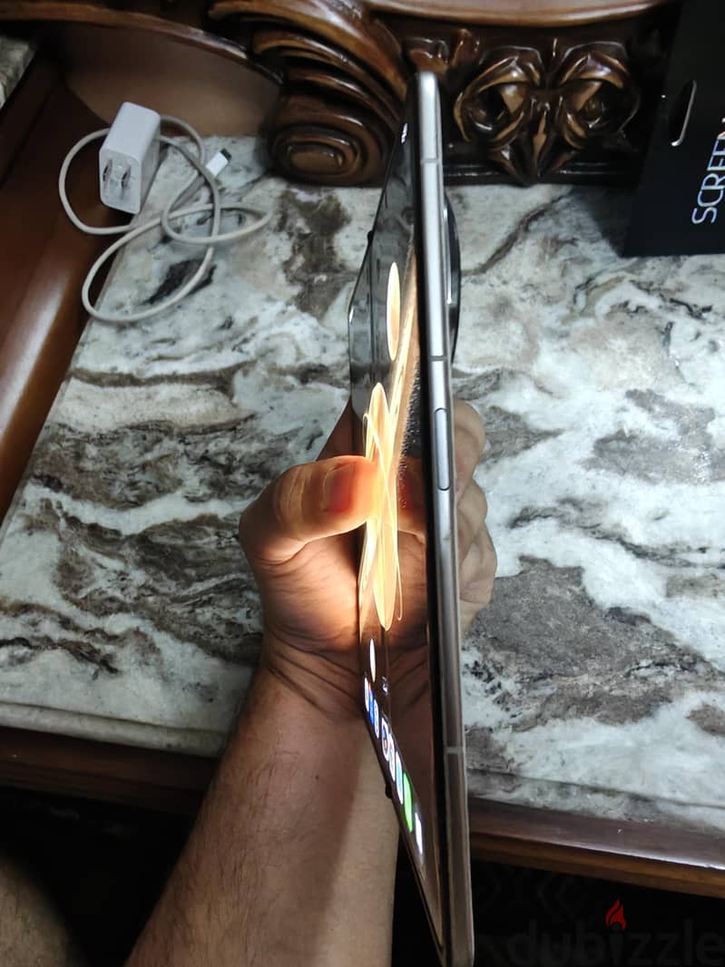 Honor Magic V3 10
