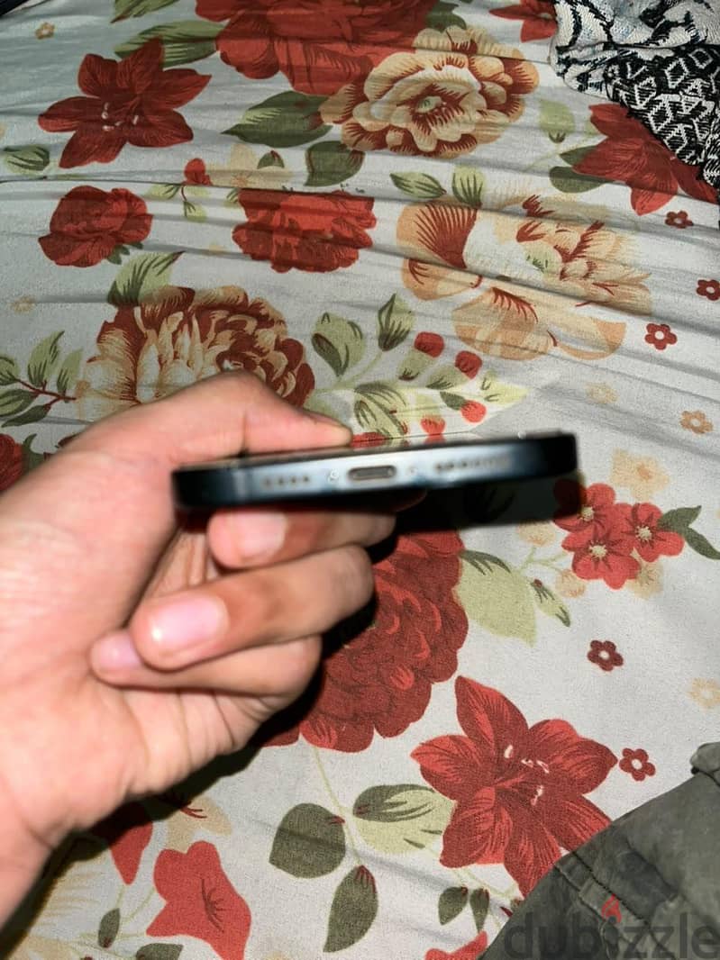 Apple - iPhone 15 plus 2
