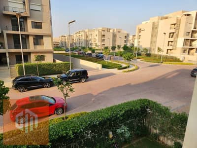 شقة فاخرة مفروشة بالكامل للإيجار في المراسم