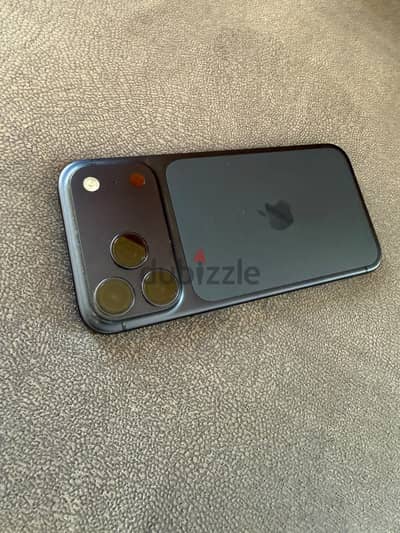 Apple - iPhone 17 Pro Max