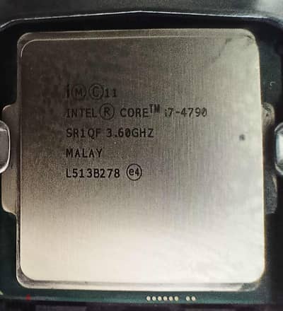 INTLE Core i7 4790 + 16 GB RAM ( 2X8 ) DDR3
