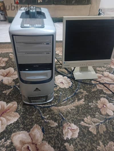 بيع كمبيوتر