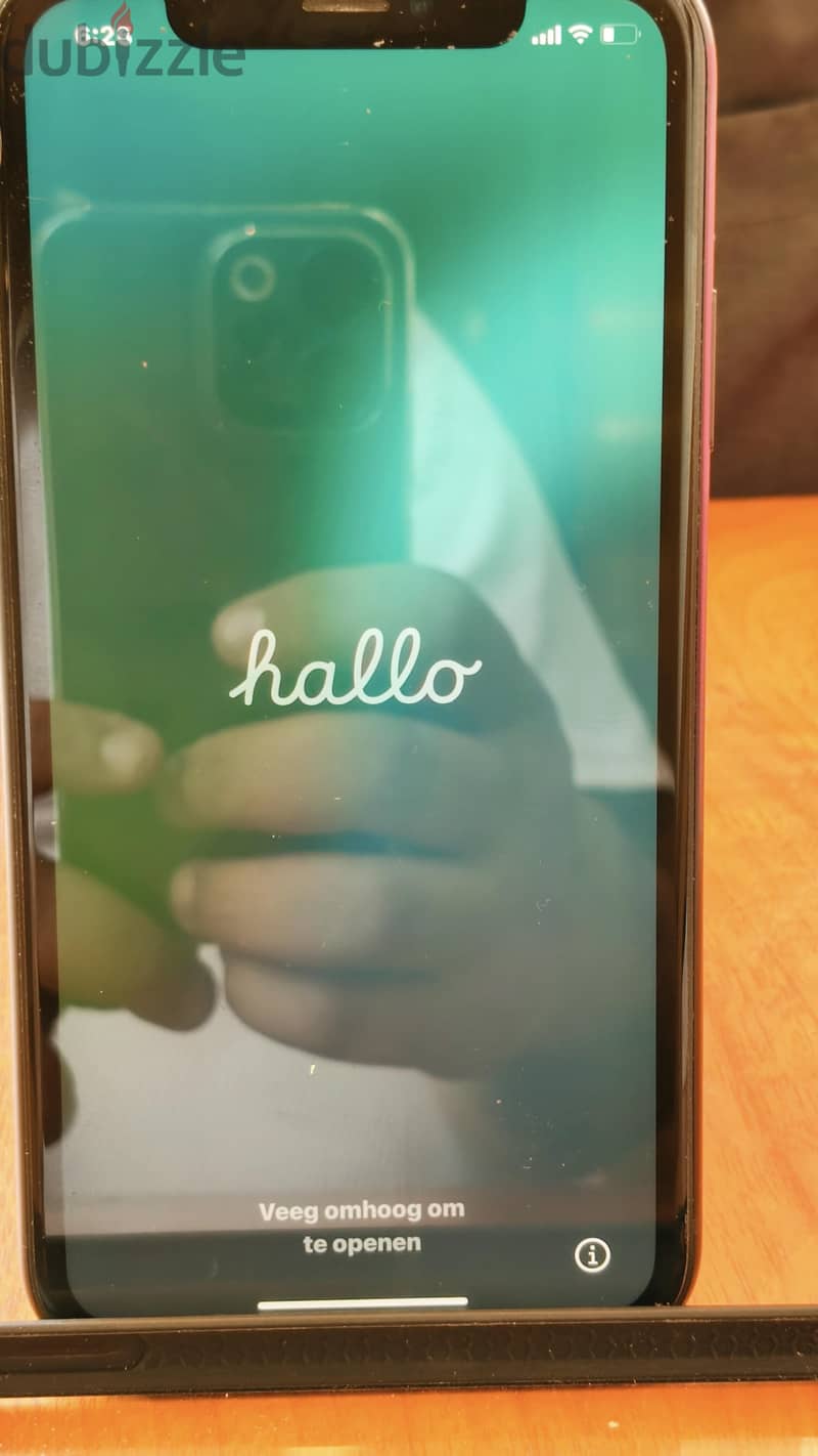 Apple - iPhone XR 13