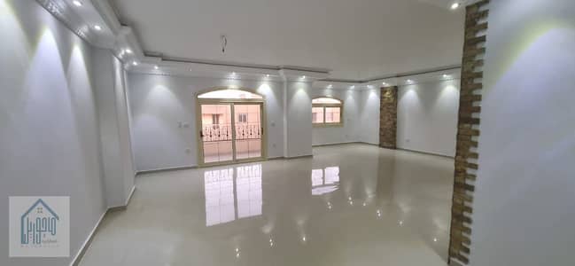 Apartment for sale in 6th of October, 3rd district, neighborhood 3, first occupancy, ultra lux finishing
