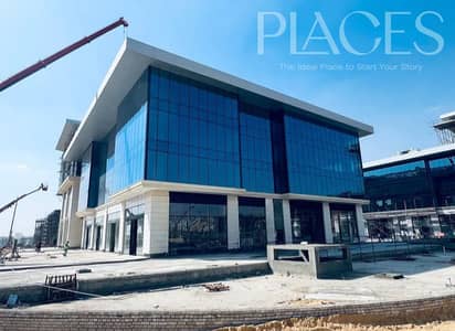 مكتب للبيع 115 متر بإطلالة مباشرة على البلازا – جولدن جيت ريدكون، القاهرة الجديدة شارع 90