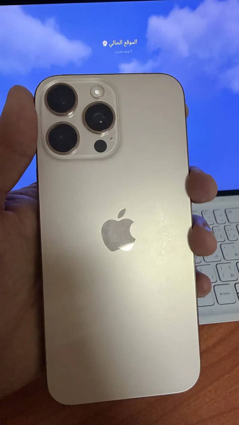Apple - iPhone 16 Pro Max 1