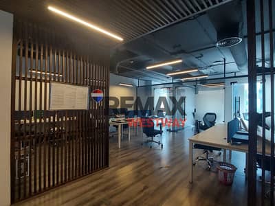 مكتب للايجار متشطب بالتكيفيات علي المحور مباشره - شارع البستان -بارك استريت الشيخ زايد -Office for rent, finished with AC, directly on the axis - Al B