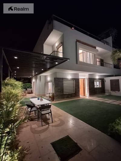 villa Ready to Move with Longest Payment Plan Overlooking Landscapes & Green Spaces | Inside a Fully Integrated Community