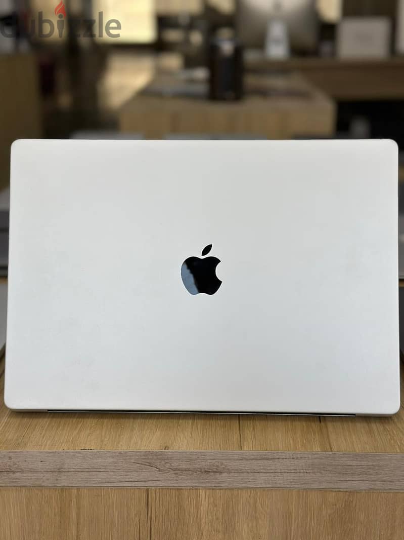 MacBook M4 Pro 16 Inch 1
