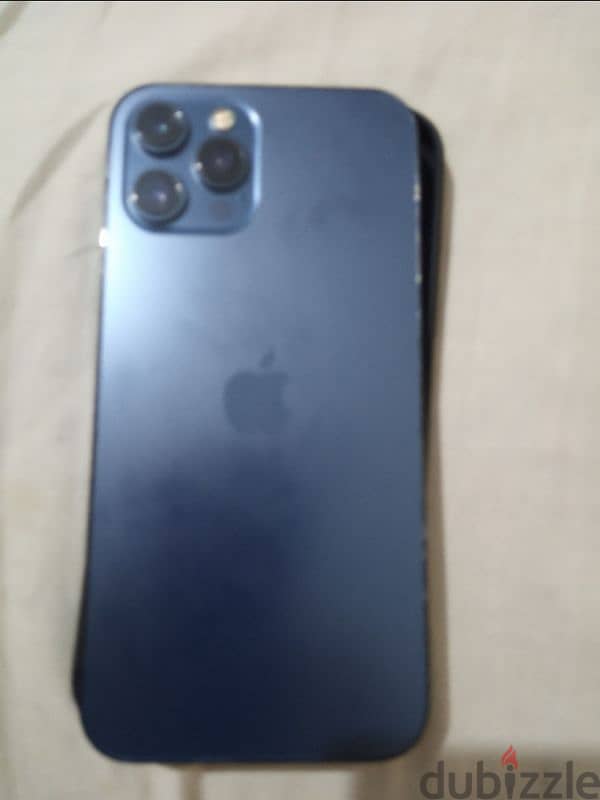 iphone 12 pro max 3