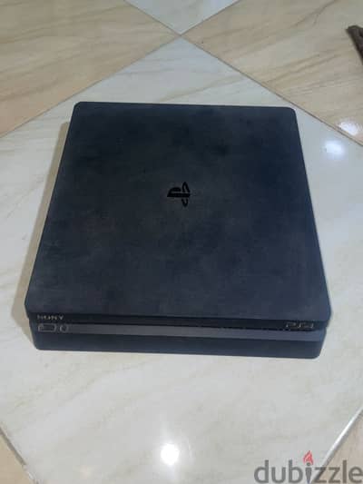 PS4 Slim 500GB + يد أصلية DualShock 4
