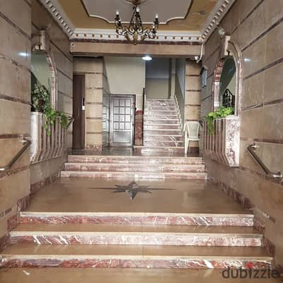 For rent administrative in Bastali 75m ground floor steps to the sea