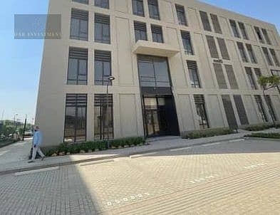 مكتب 118م للإيجار في District 5 من شركة مراكز | بأفضل سعر للمتر | مباشرة على طريق العين السخنة بالتجمع الخامس – القاهرة الجديدة