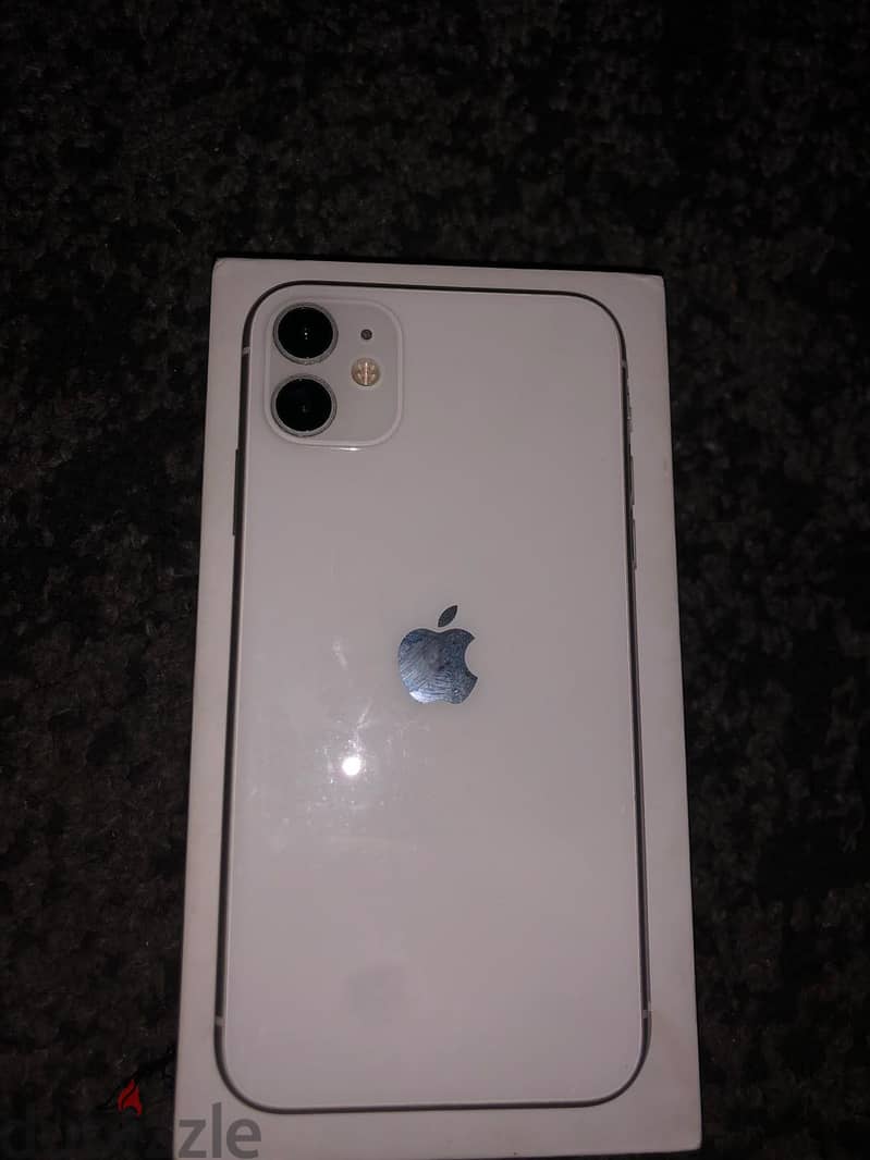 Apple - iPhone 11 1