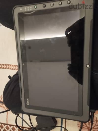 تاب Getac مصفح 2 بطاريه بيشتغل ب كابل الشاحن حاليا تقريبا محتاج بطارية