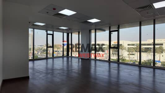 مكتب للايجار في سنترال افينيو امام بارك ستريت الشيخ زايد office for rent in central avenu behind park street el sheikh zayed