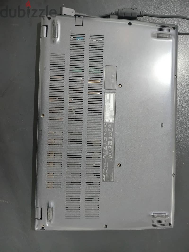 Acer Aspire 7 A715-51G 11