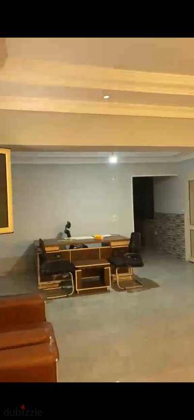 Apartment for sale in the small investor, ground floor with a large garden, ultra-lux finishing