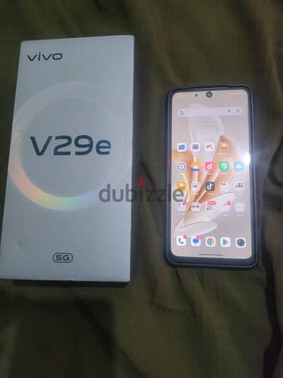 Vivo v29e 8/256مغير شاشه معاه علبه وشاحن