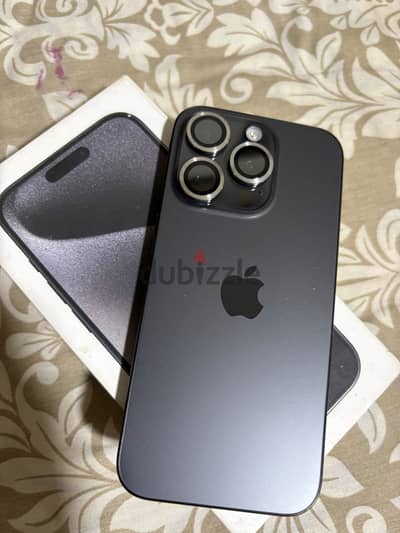 آبل - آيفون 15 برو