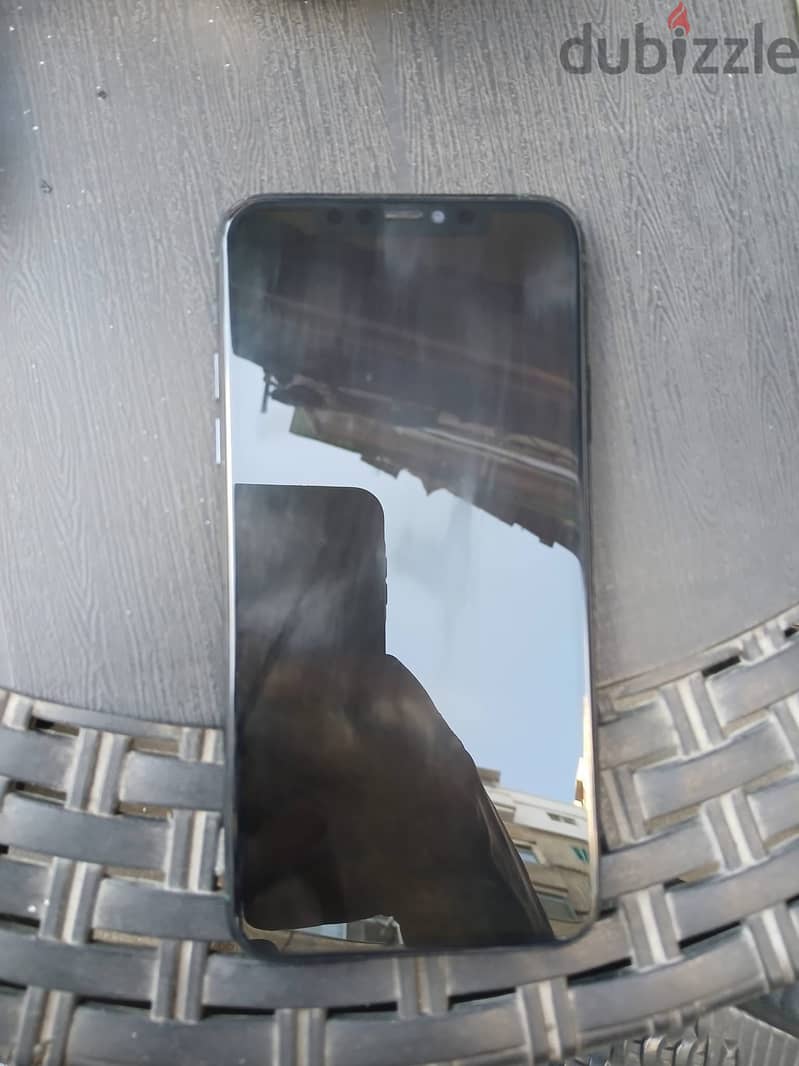 Apple - iPhone 11 Pro Max 1