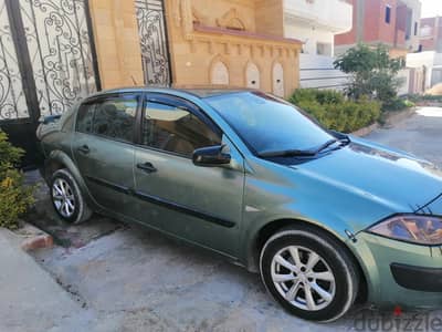 رينو ميجان 2004
