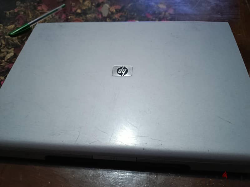HP Pavilion dv1000 1