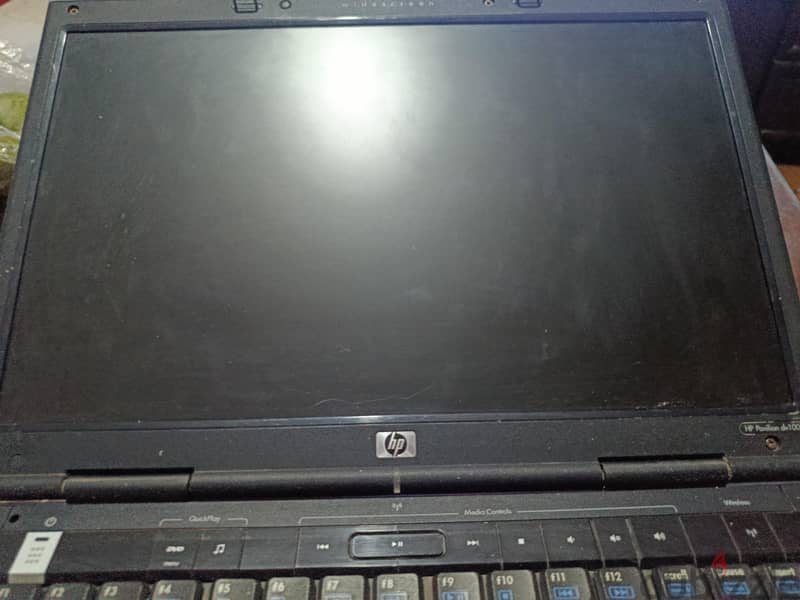 HP Pavilion dv1000 2